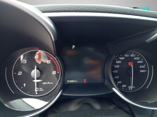 ALFA ROMEO Giulia 2.2 Turbodiesel 160 CV AT8 Business