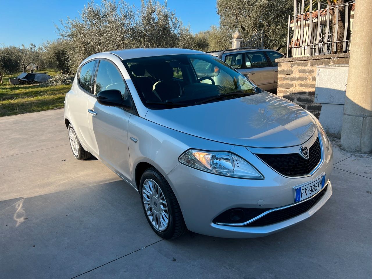 Lancia Ypsilon 1.2 69 CV 5 porte GPL Ecochic Silver