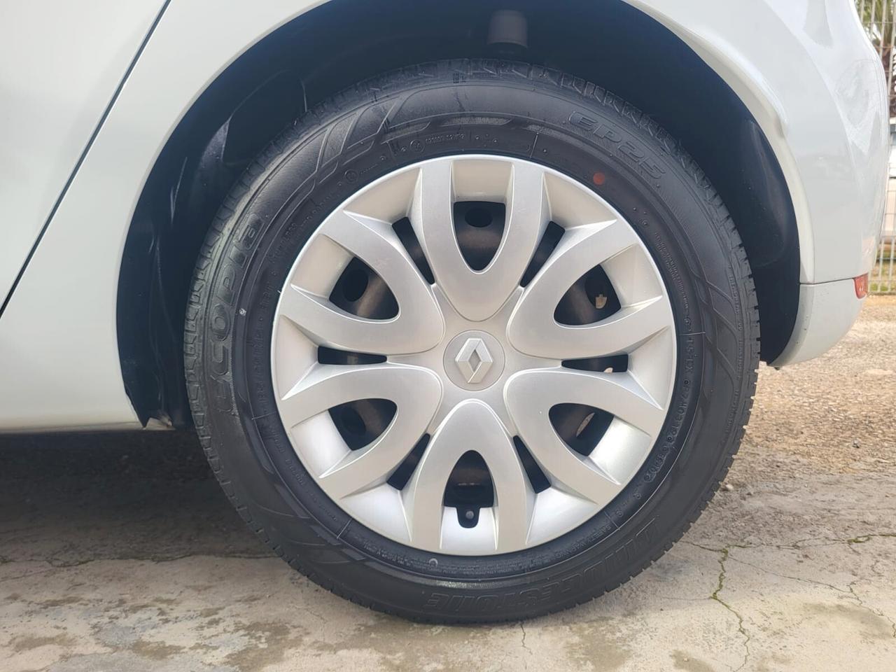 Renault Clio Dci 75 CV Life+Navy.....