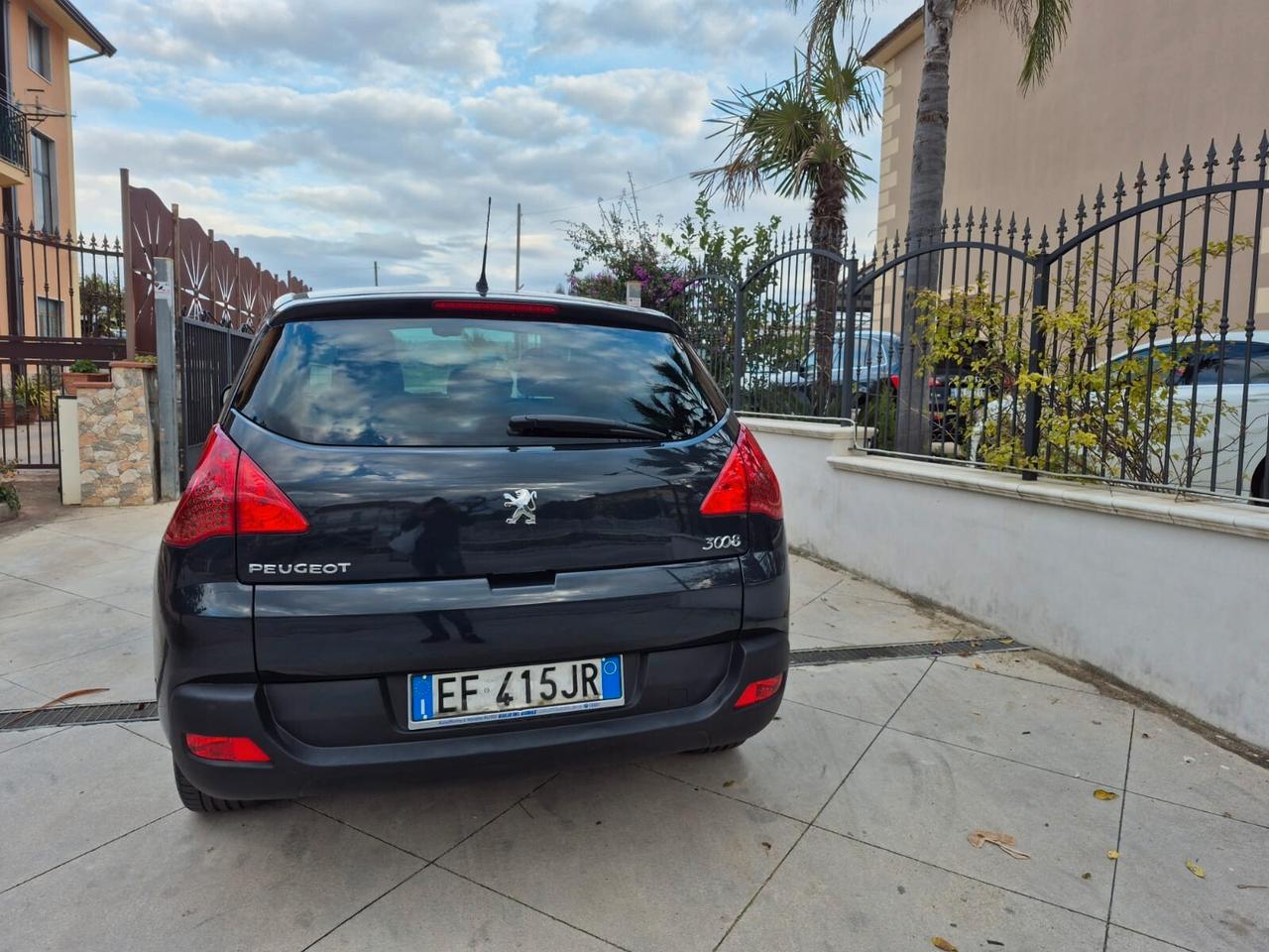 Peugeot 3008 1.6 HDi 110CV Premium