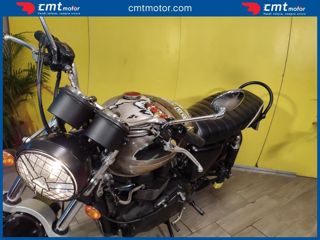 Triumph Bonneville T100 - 2011