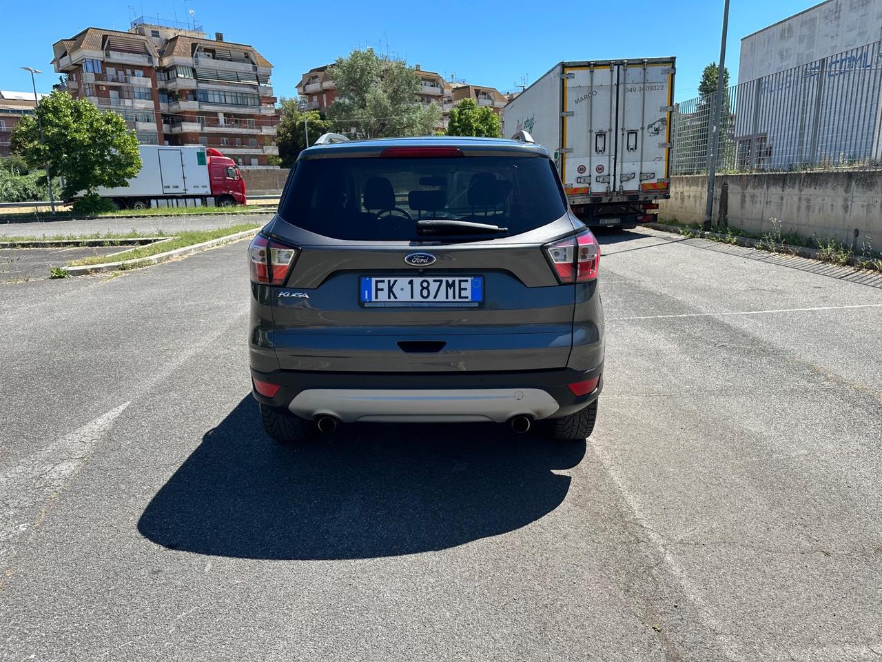 Ford Kuga 1.5 TDCI 120 CV S&S 2WD Powershift Titanium