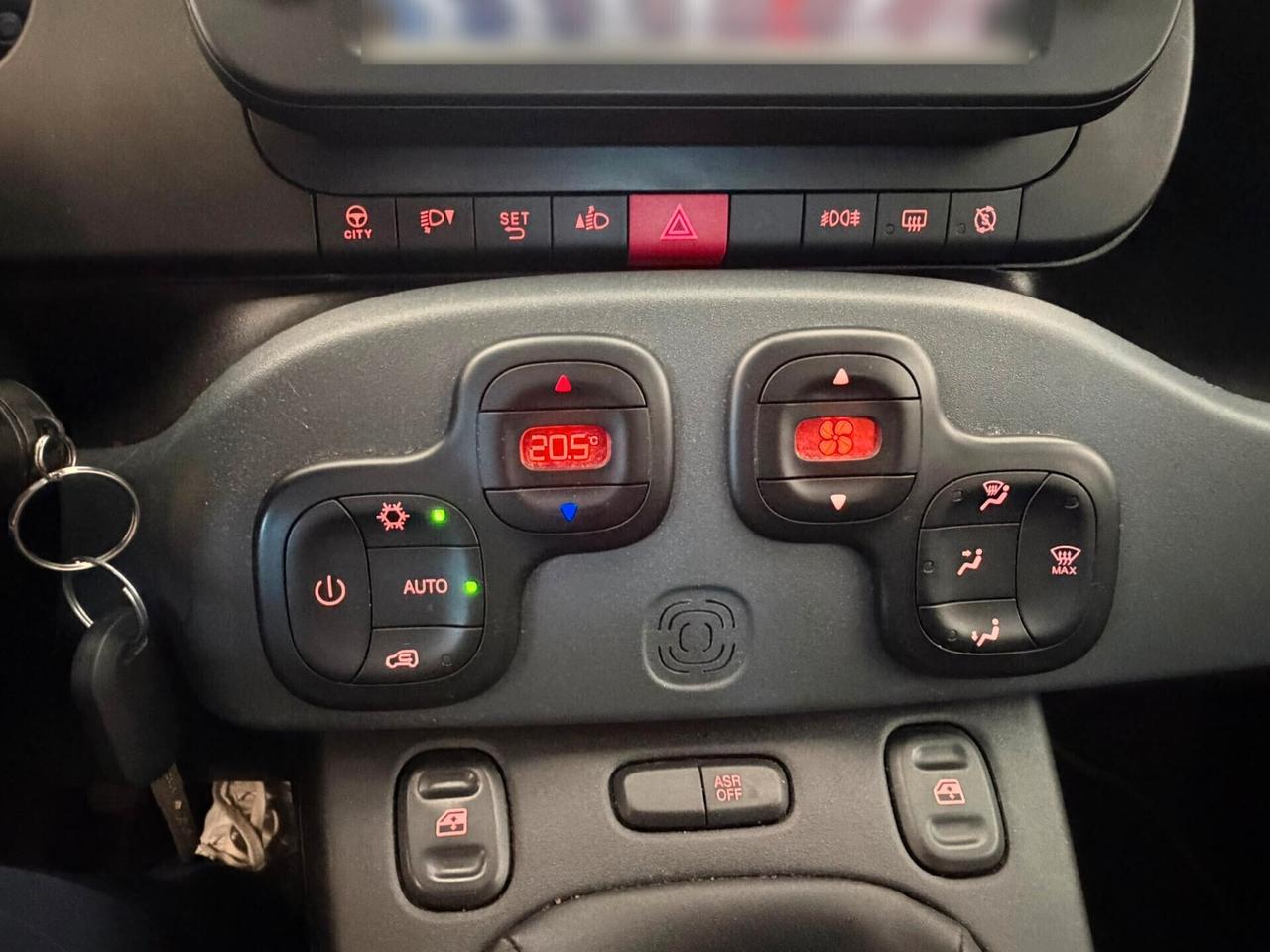 Fiat Panda 1.0 FireFly S&S Hybrid City Cross