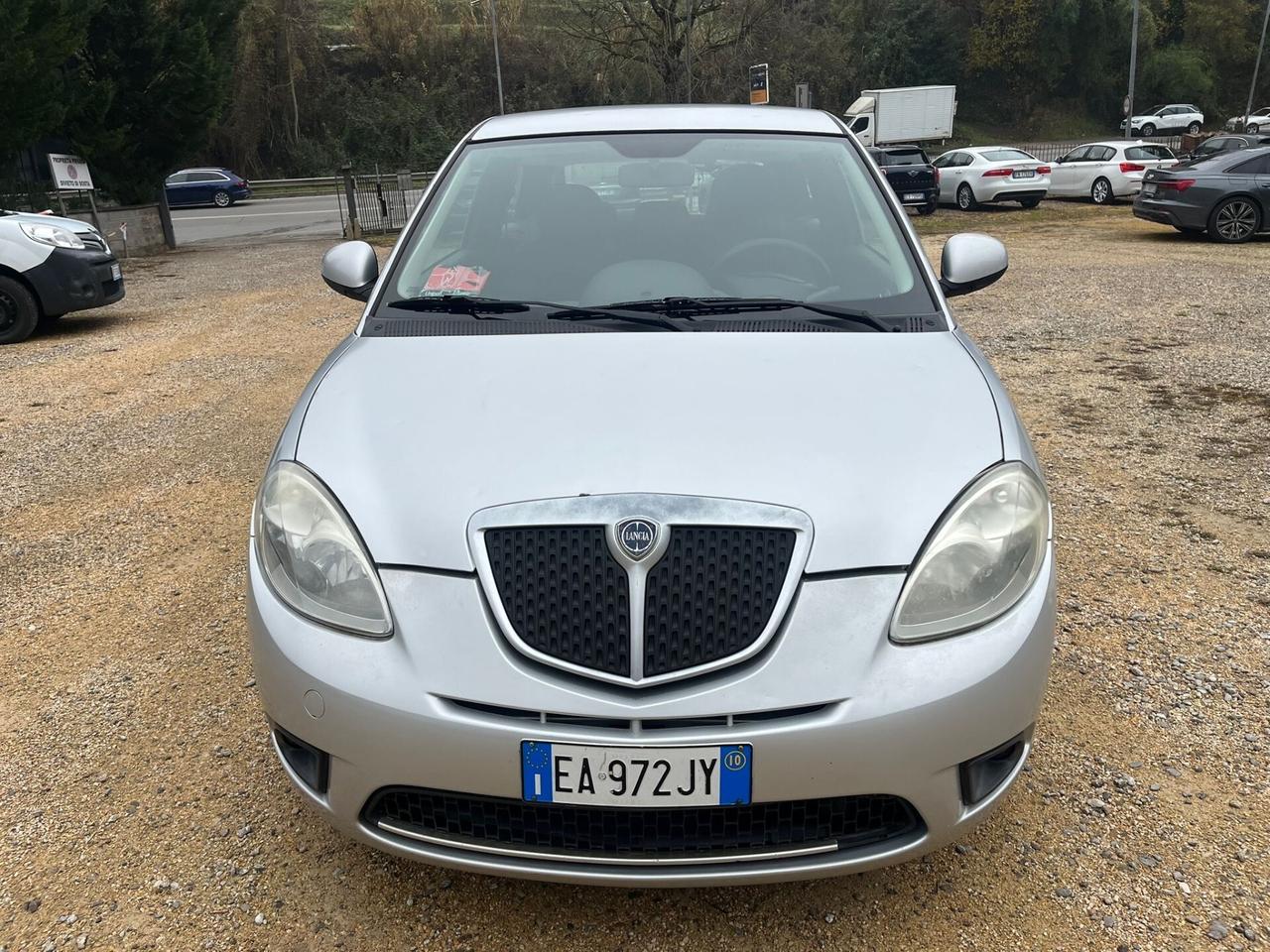Lancia Ypsilon 1.2 Benzina/GPL - Neopatentato