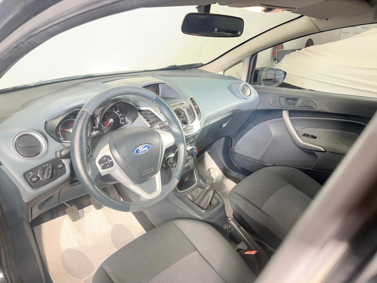Ford Fiesta 1.2 82 CV 5 porte Titanium