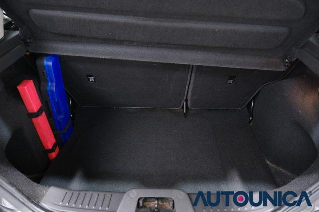 FORD Fiesta 1.5 TDCi 75CV 5 PORTE BUSINESS NEOPATENTATI