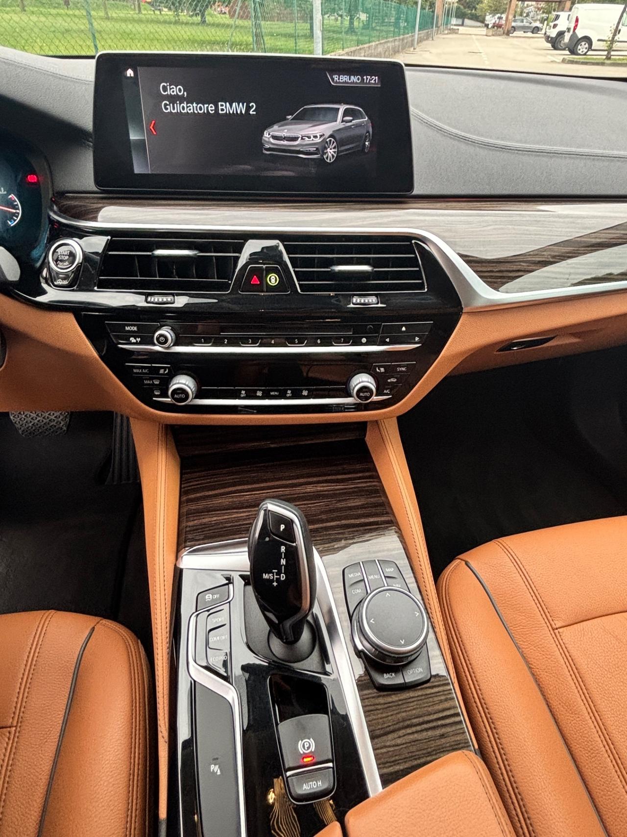 Bmw 520 520d xDrive Luxury