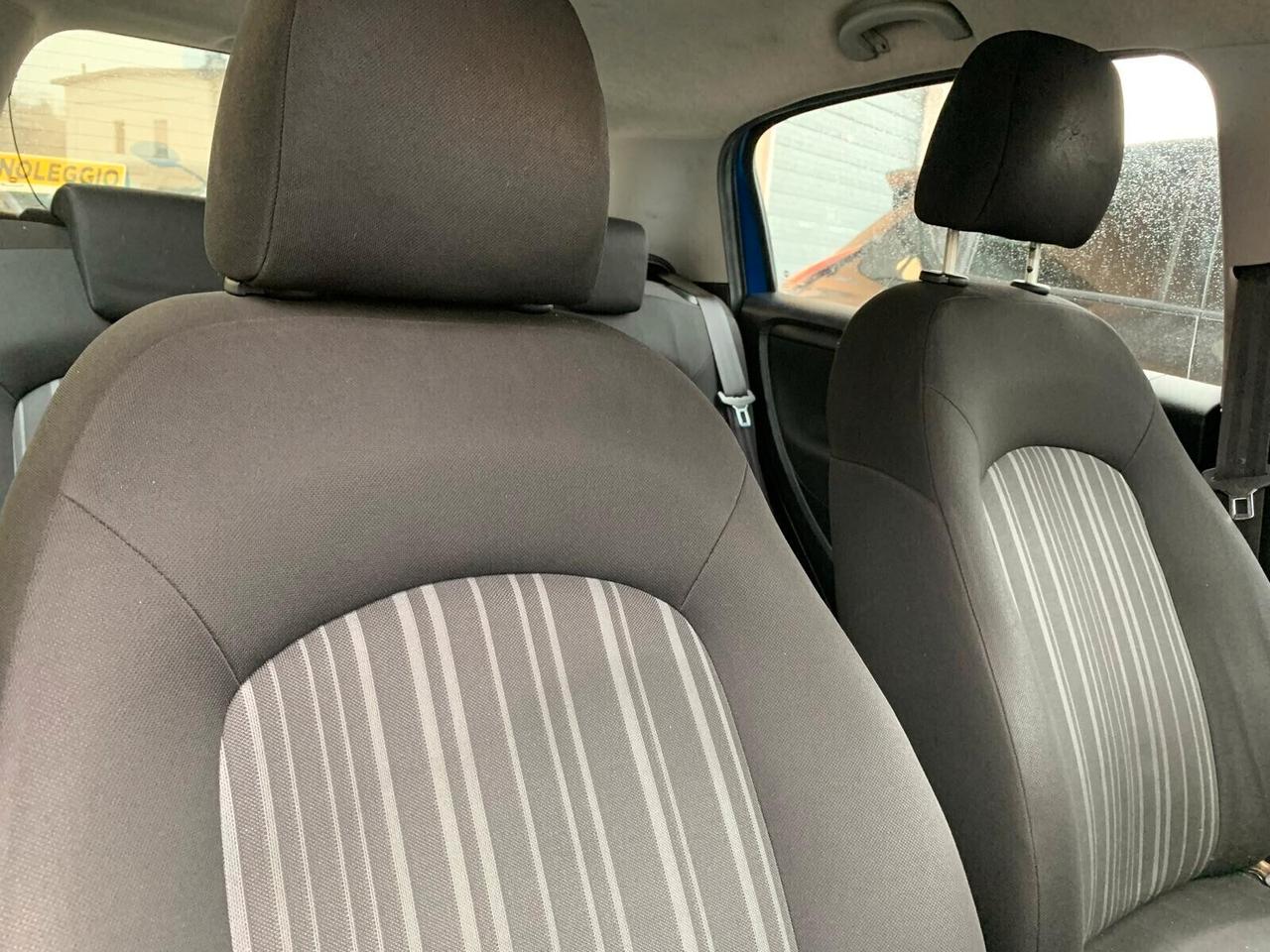 Fiat Punto Evo 1.4 benz. 5p Dynamic NEOPATENTATI