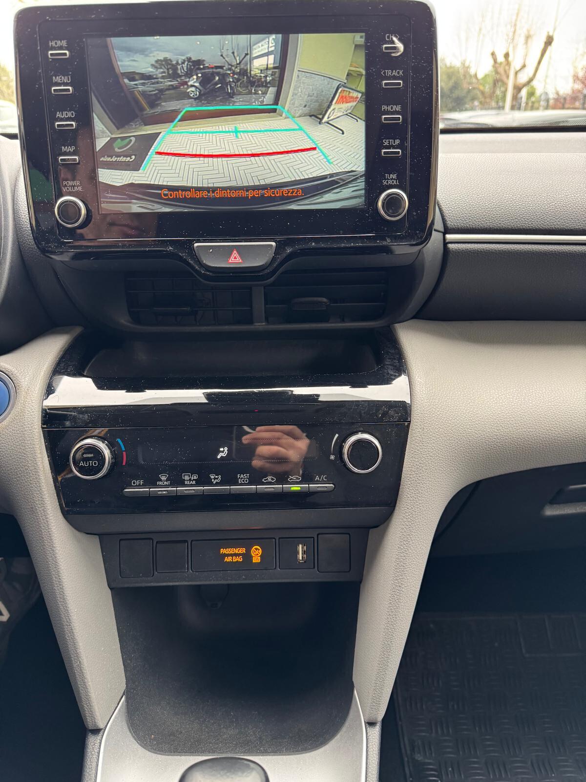 Toyota Yaris Cross 1.5 Hybrid 5p. E-CVT Business