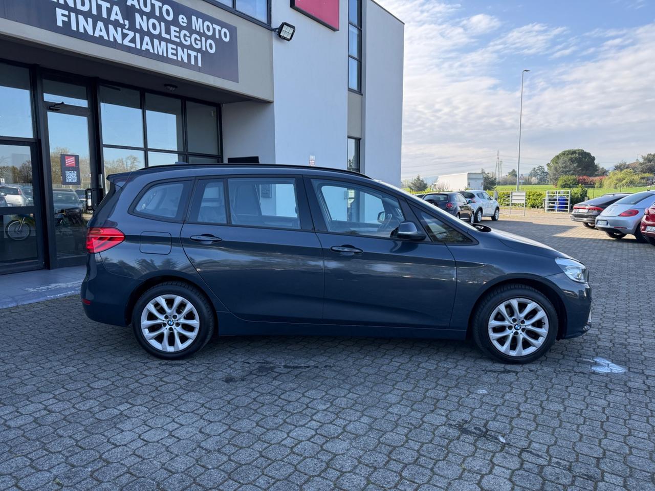 Bmw Serie 2 Gran Tourer 218d|7 POSTI