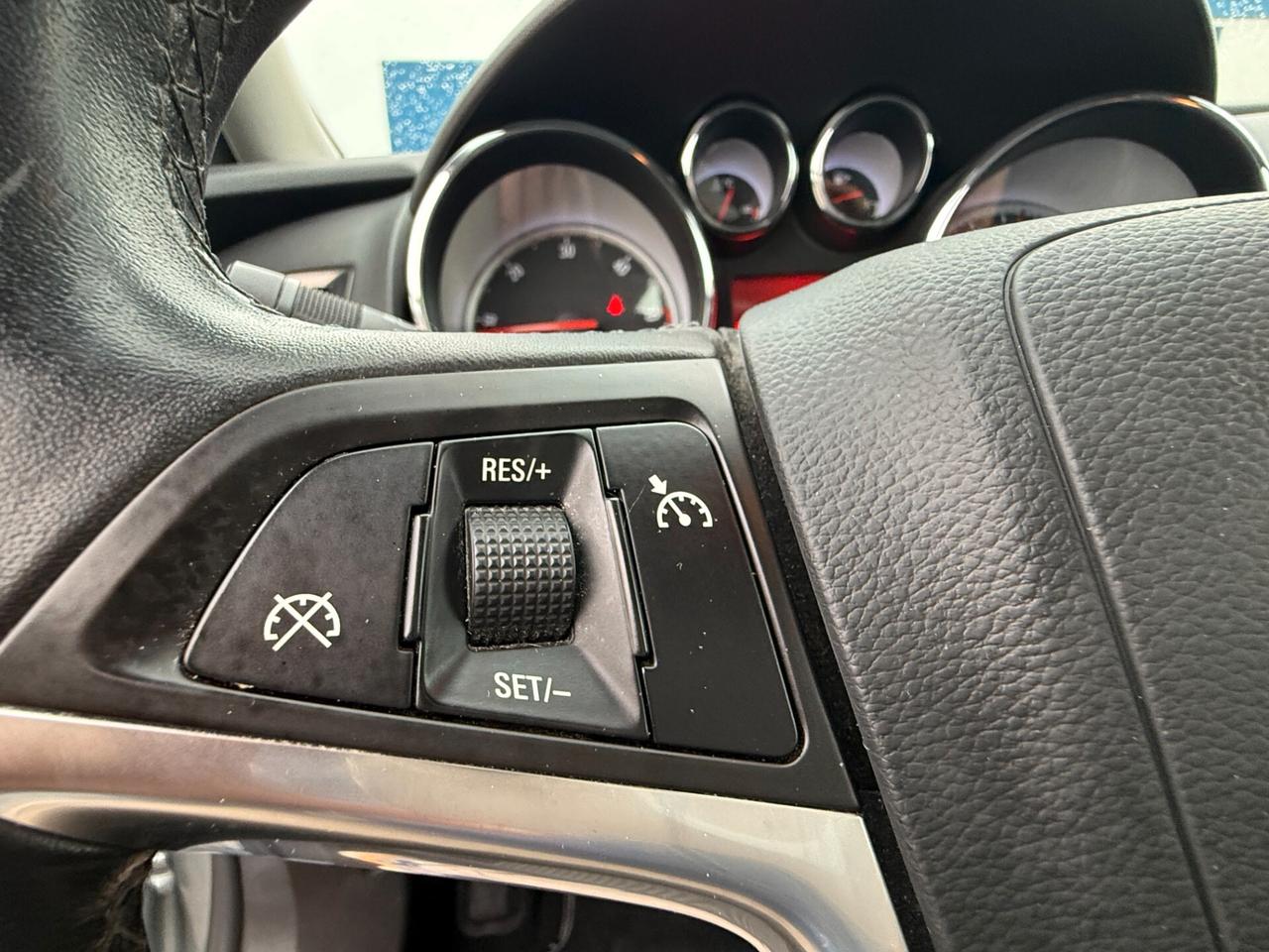 Opel Astra 1.7 CDTI 125CV 5 porte Cosmo