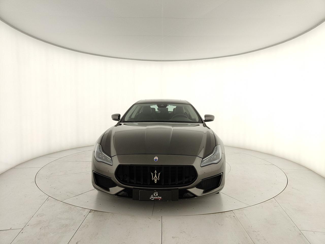 MASERATI Quattroporte 3.8 V8 Trofeo 580cv rwd auto