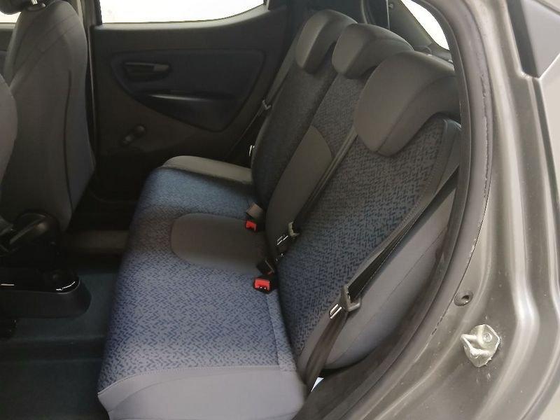 Lancia Ypsilon 1.0 firefly hybrid Oro s&s 70cv