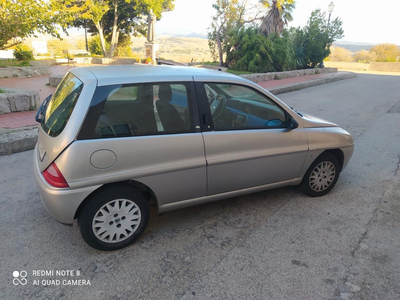 Lancia Y 1.2i 16V cat LS