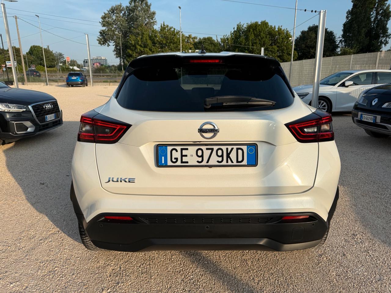 Nissan Juke 1.0 DIG-T 114 CV DCT N-Connecta