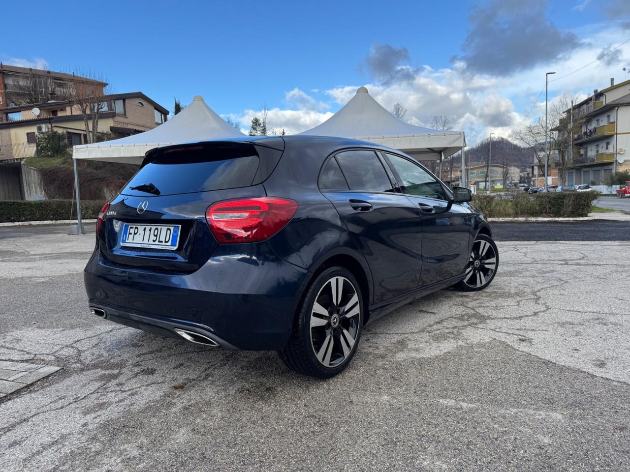 Mercedes-benz A 180 d Premium NIGHT EDITION