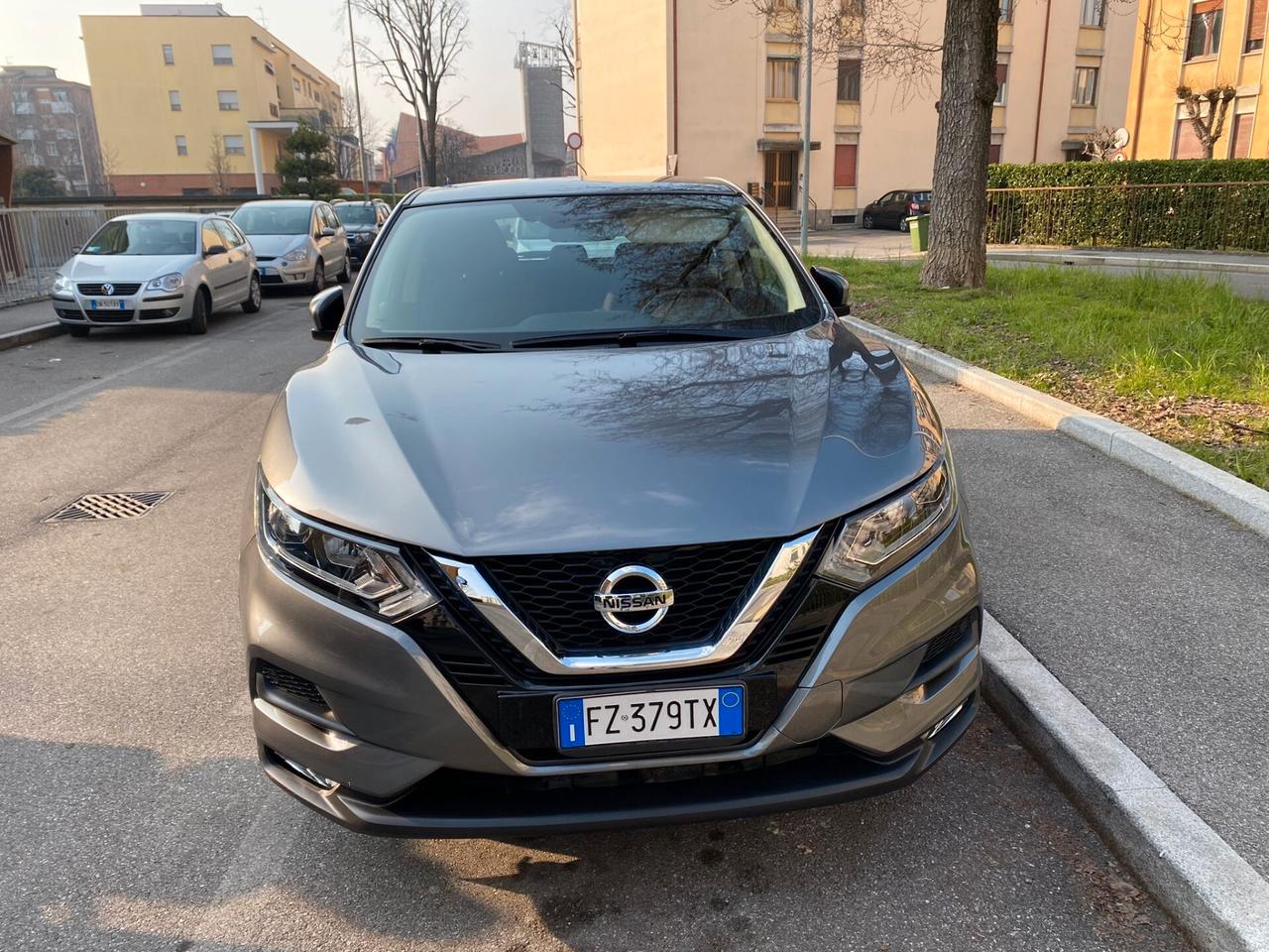 Nissan Qashqai 1.3 DIG-T 140 CV Business