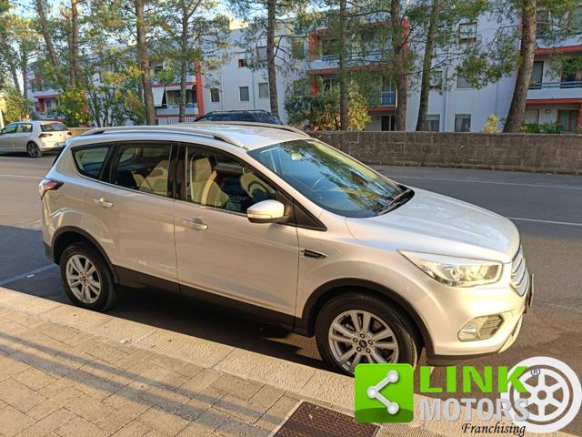 FORD Kuga 1.5 TDCI 120 CV S&S 2WD Powershift Business