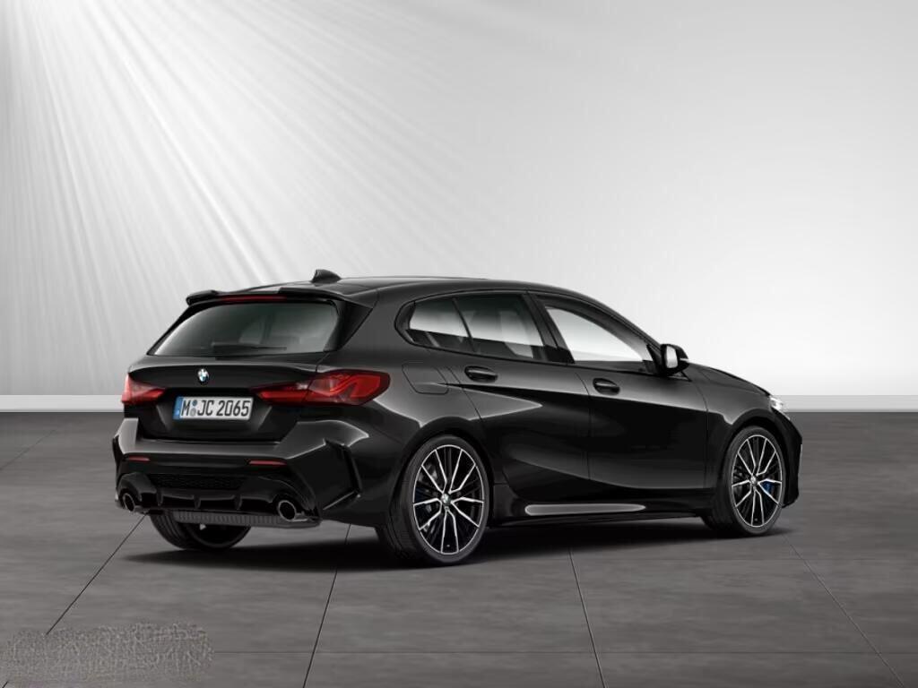 BMW M135i xDrive Harman/Kardon|LED|PDC|Sitzhzg