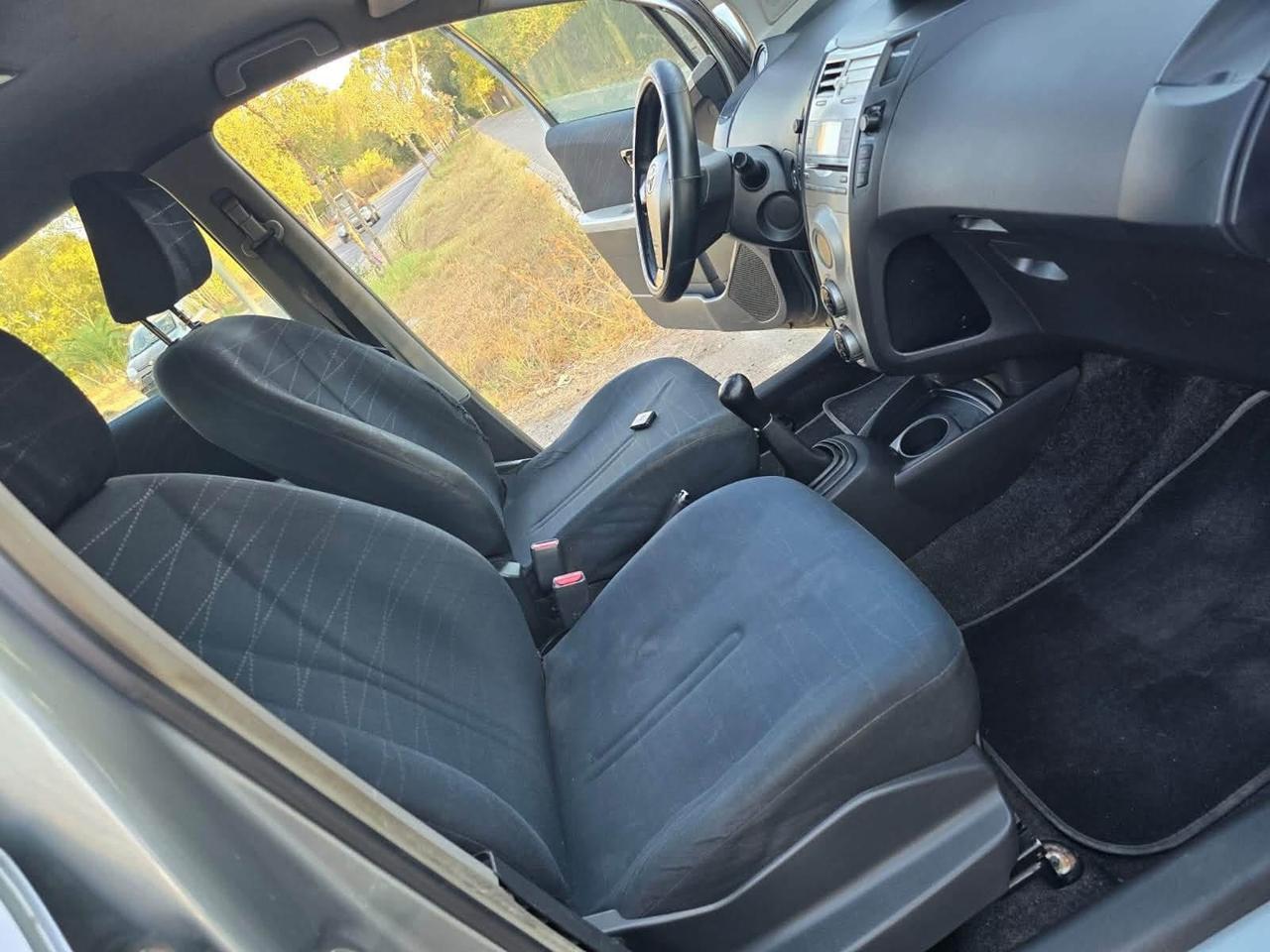 Toyota Yaris 1.3 5 porte Navi