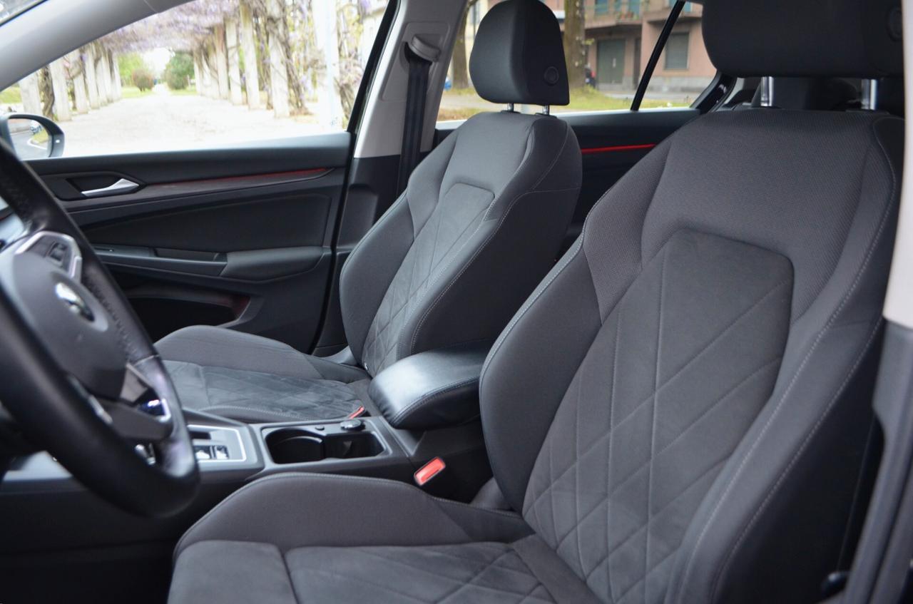 Volkswagen Golf 1.5 eTSI 150 CV EVO ACT DSG Style
