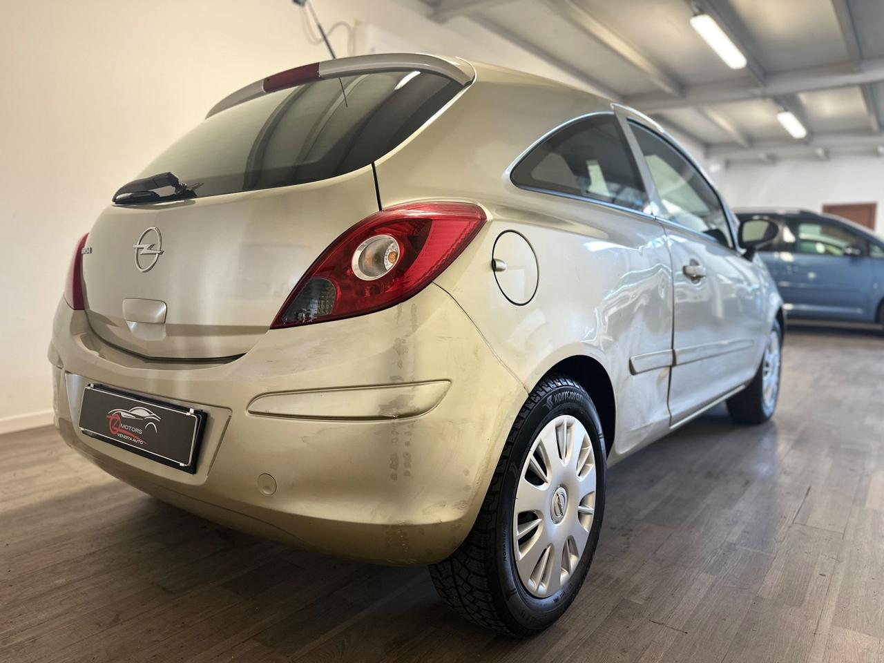Opel Corsa 1.0 12V 3 porte Enjoy NEOPATENTATI