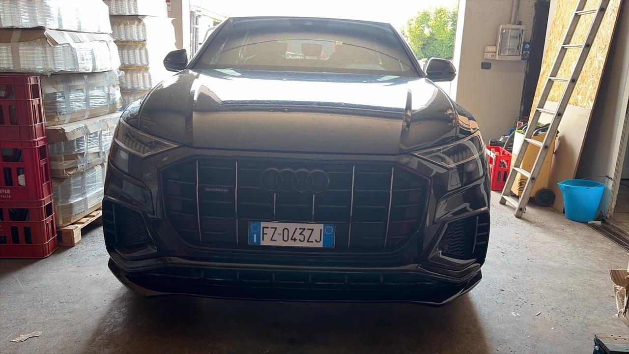 Audi Q8 50 TDI 286 CV quattro tiptronic Sport