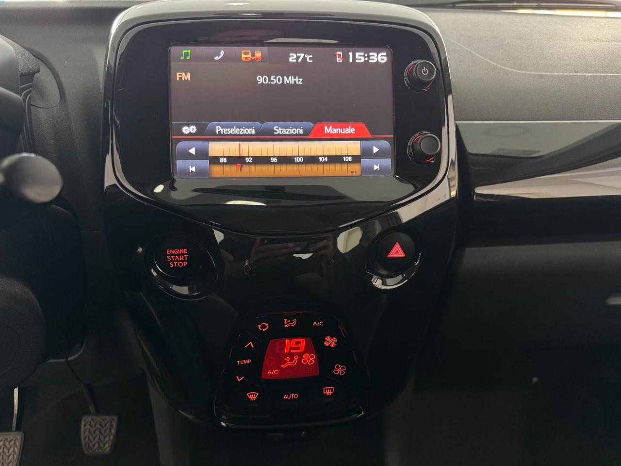 Toyota Aygo 1.0 VVT-i 69 CV 5 porte x-clusiv