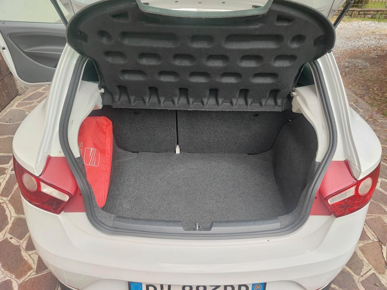 Seat Ibiza 1.4 Benz euro 4 neopatentati