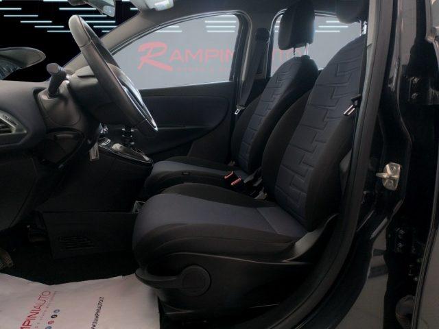 LANCIA Ypsilon 1.0 FireFly Hybrid Gold Plus Km 30.000 Iva Esposta