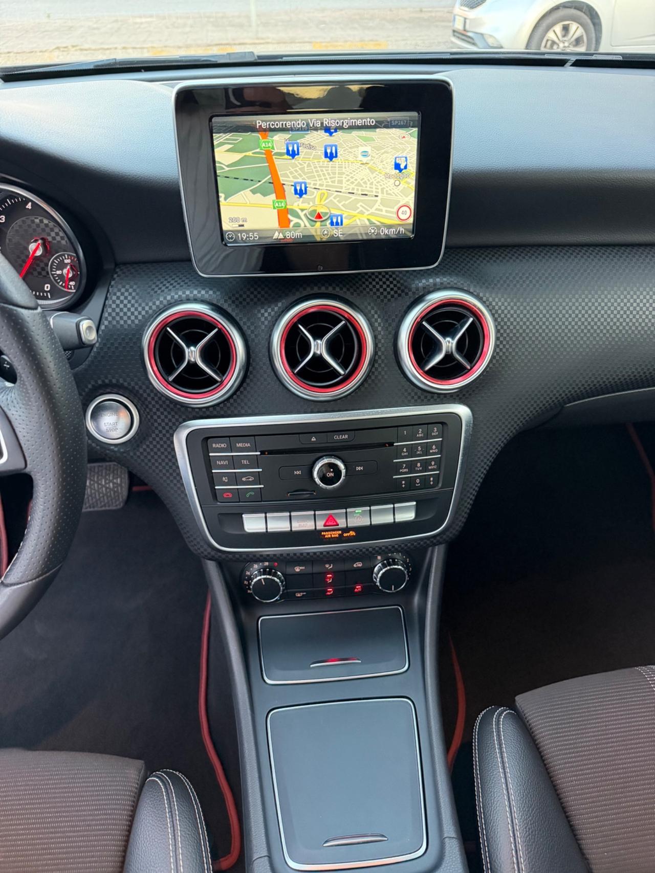 Mercedes A180 Premium 1.5 dci 110 cv 2018 87.000 km