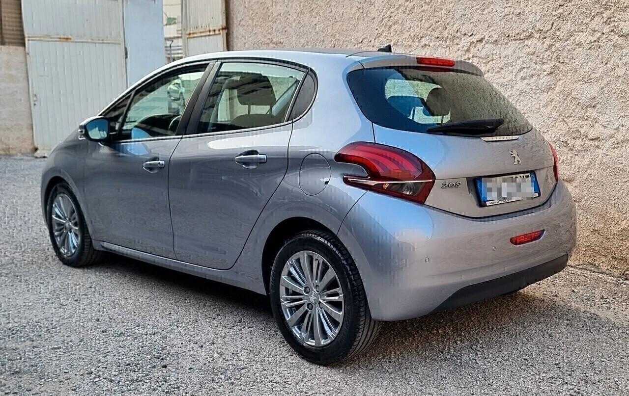 Peugeot 208 1.5HDi 100CV S&S 5 porte Active Plus