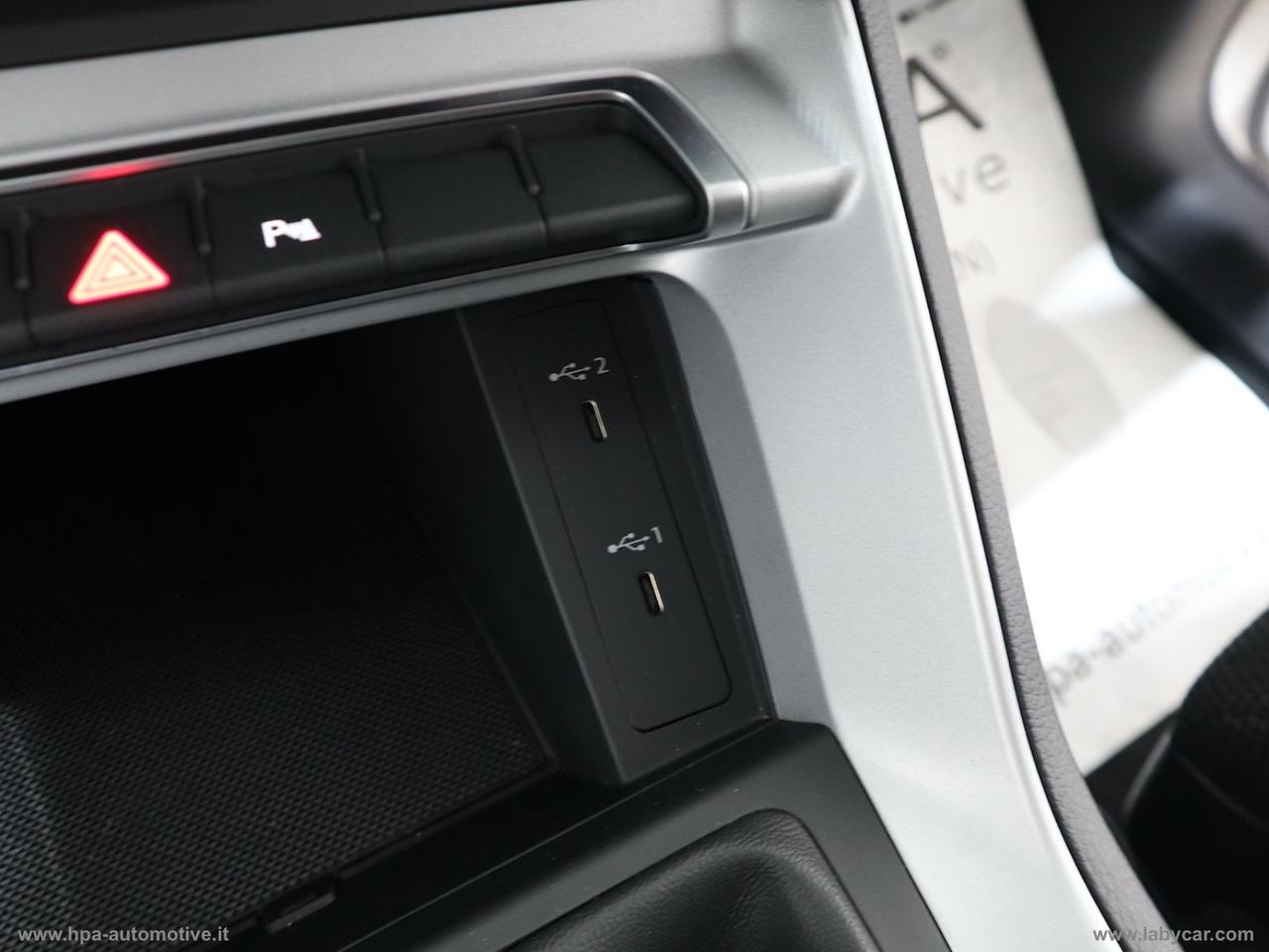 AUDI Q3 150CV S-LINE RETROCAMERA BLACK EDITION