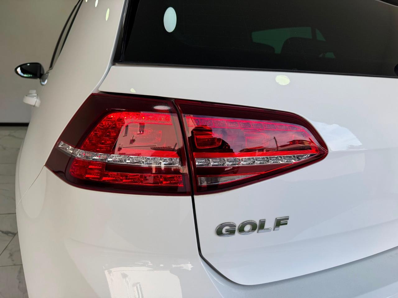 Volkswagen Golf 1.6 TDI -R LINE-110 CV DSG 5p. Sport Edition BlueMotion Tech.