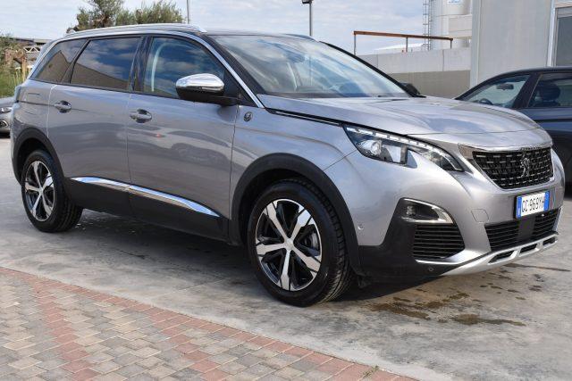 PEUGEOT 5008 BlueHDi 130 S&S EAT8 Crossway