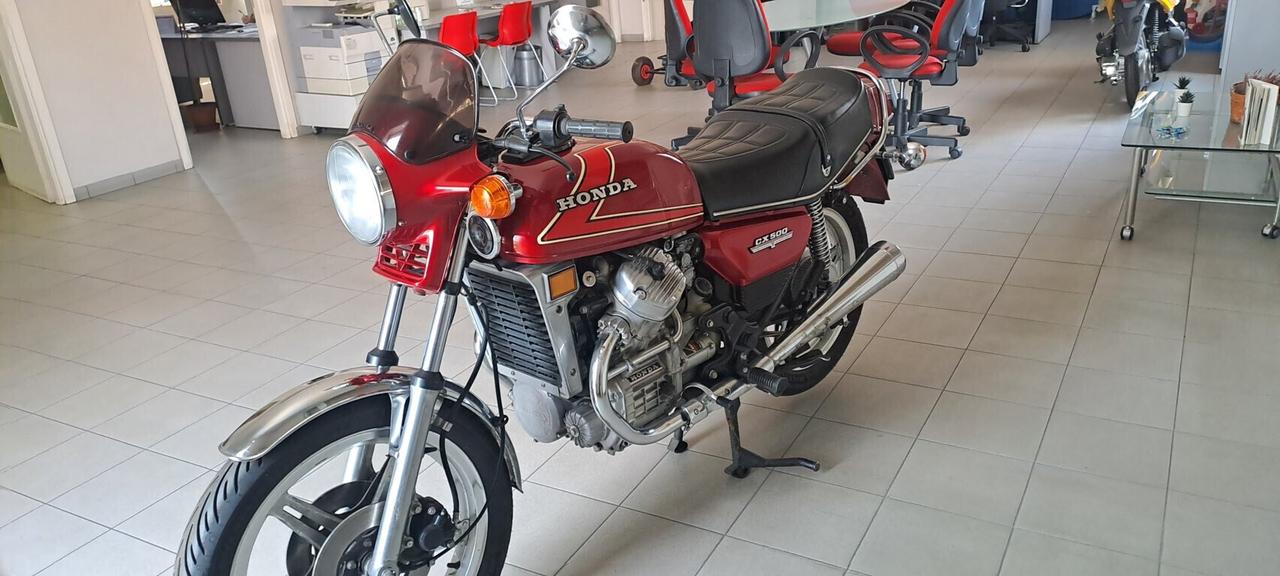 HONDA CX 500 - KM. 3.900 UNICO PROPRIETARIO - APPENA TAGLIANDATA GOMME MICHELIN NUOVE!