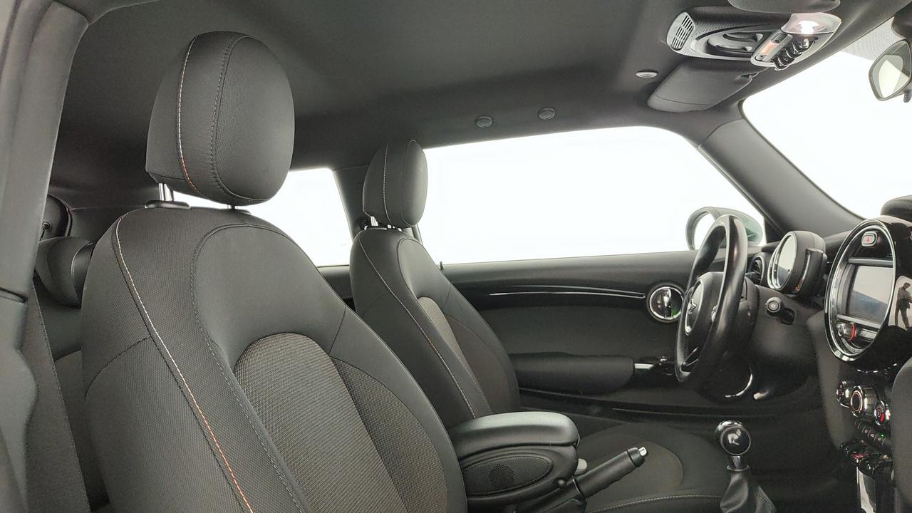 MINI Mini IV F56 2018 3p - Mini 3p 1.5 One D Boost