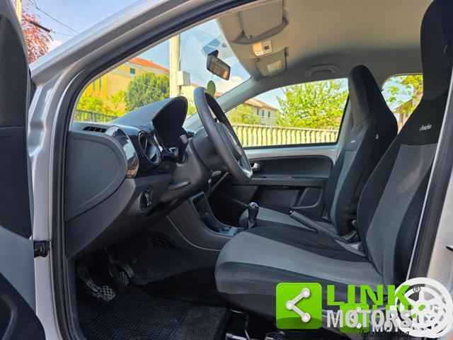 VOLKSWAGEN up! 1.0 Move