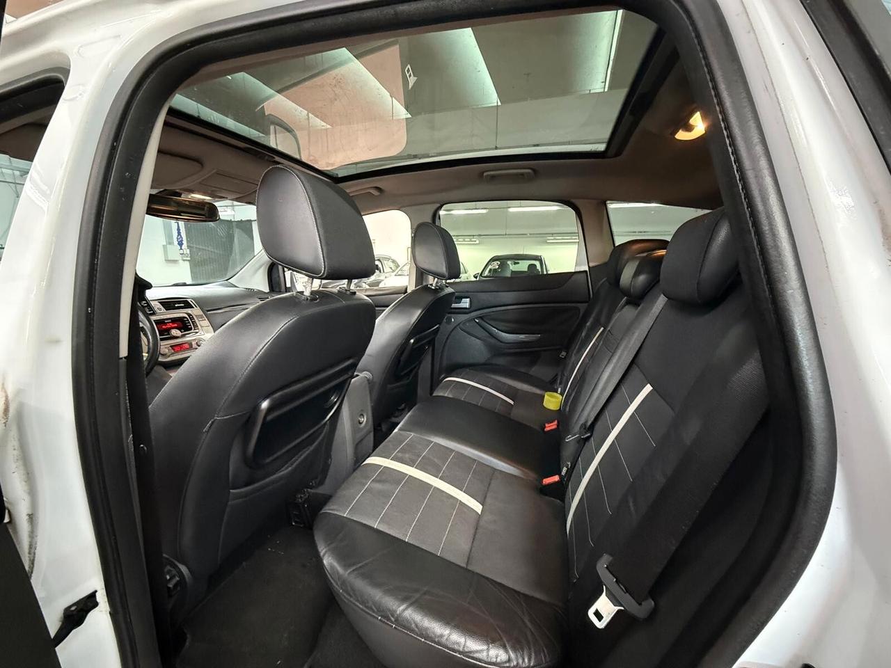 Ford Kuga 2.0 TDCi 136 CV Titanium