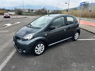 TOYOTA AYGO - 5 PORTE - PERFETTA PER NEOPATENTATI