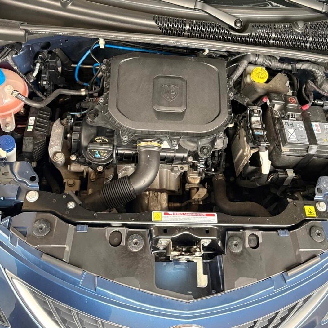 Lancia Ypsilon