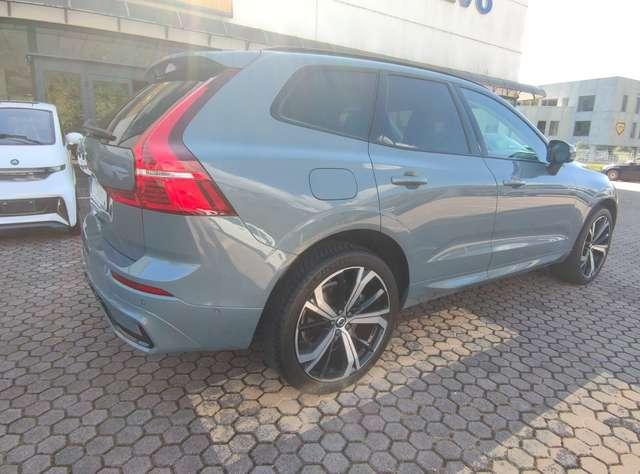 Volvo XC60 XC60 II 2022 2.0 b4 Plus Dark auto