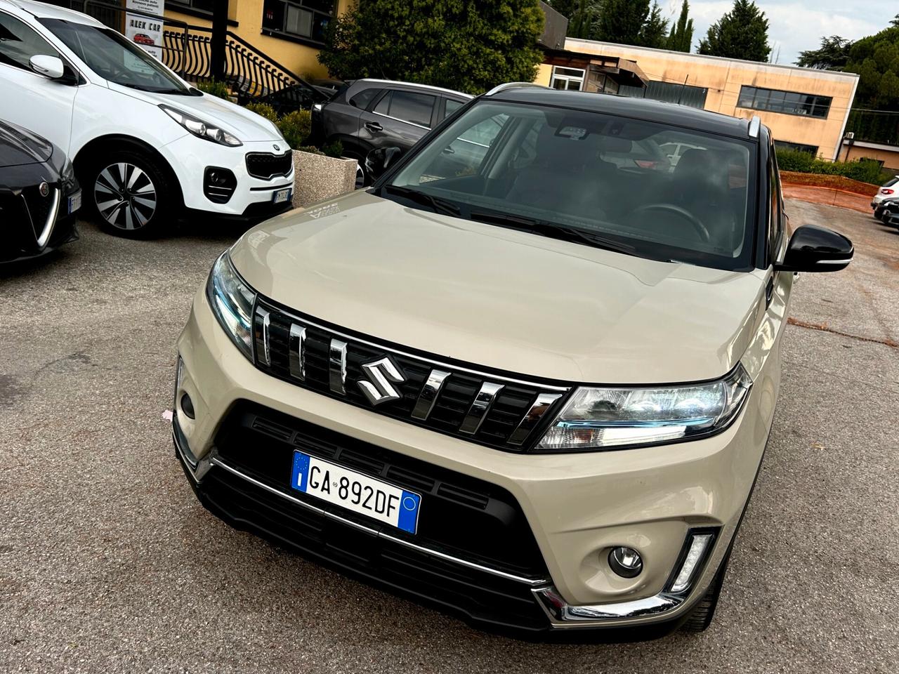 " PERFETTA " Suzuki Vitara 1.4 Hybrid 4WD Top