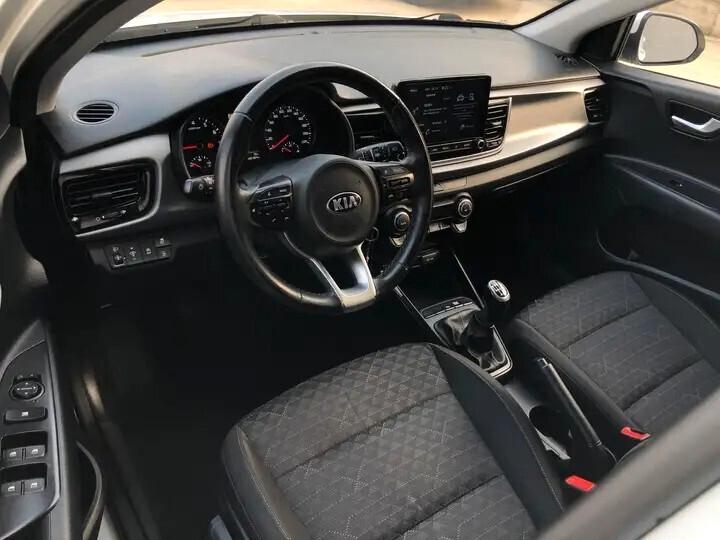 Kia Rio 1.0 T-GDi MHEV iMT Style-UNIPROPRIETARIO