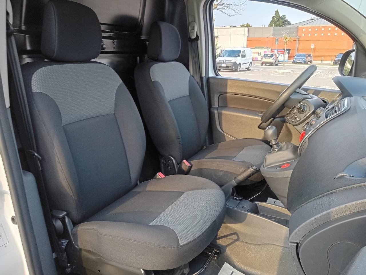 Renault Kangoo 1.5 dCi 75CV F.AP. Stop & Start 4p*Bluetooth*Aux*Usb