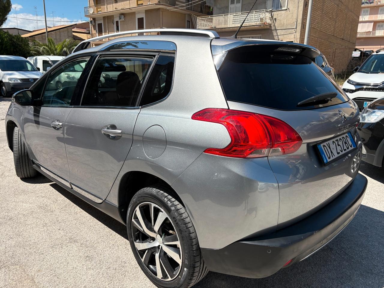 Peugeot 2008 1.6 e-HDi 92 CV Stop&Start Allure