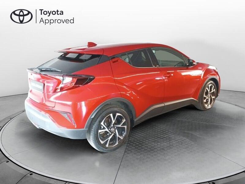 Toyota C-HR 1.8 Hybrid E-CVT Trend