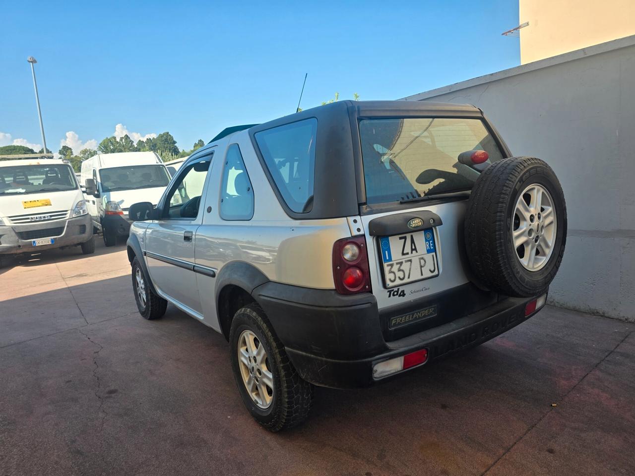 Land Rover Freelander 2.0 Td4 16V cat 3p. Softb. SE