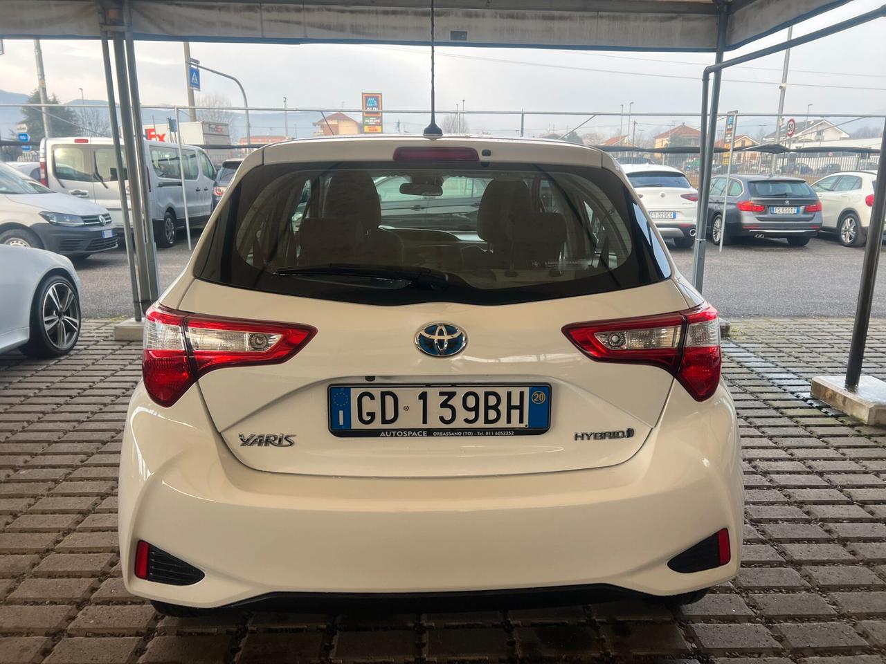 Toyota Yaris 1.5 Hybrid 5 porte Active