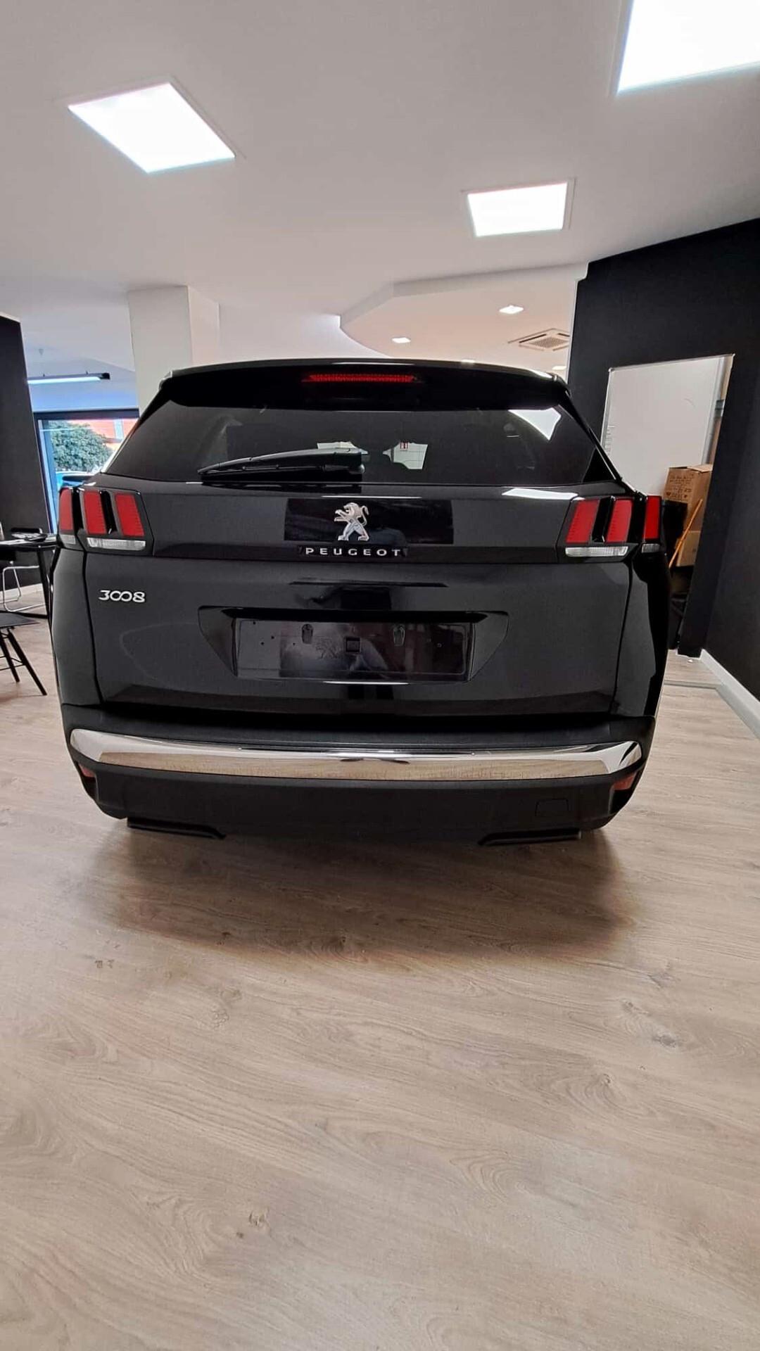 Peugeot 3008 BlueHDi 130 S&S EAT8 Business